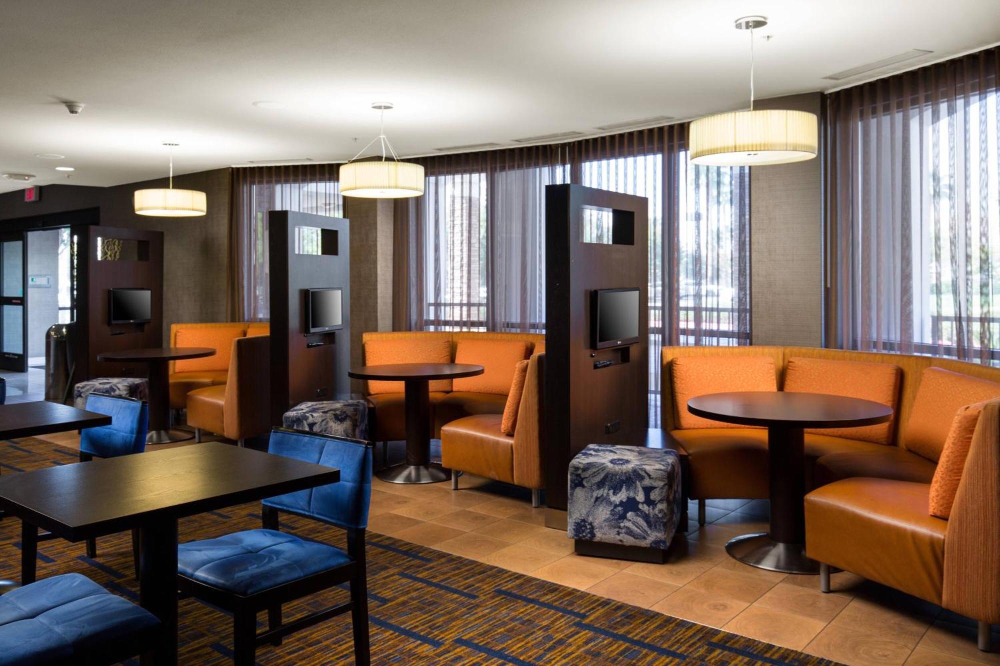 Courtyard By Marriott Ontario Rancho Cucamonga Hotel Kültér fotó