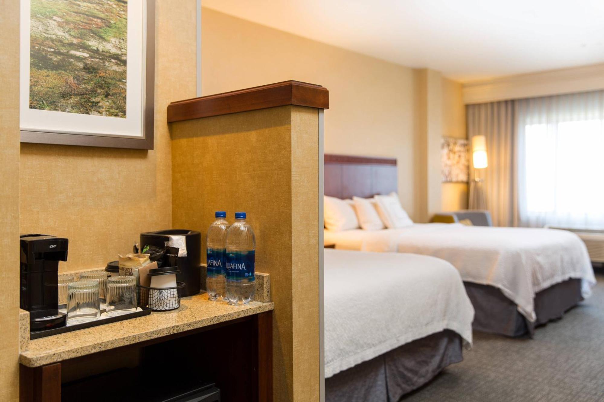 Courtyard By Marriott Ontario Rancho Cucamonga Hotel Kültér fotó